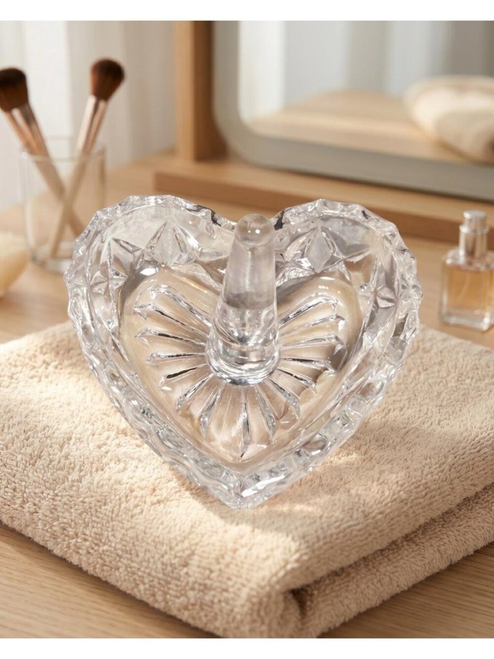 Vintage Heart Crystal Ring Holder Etched Glass Jewelry Dish Vanity Decor